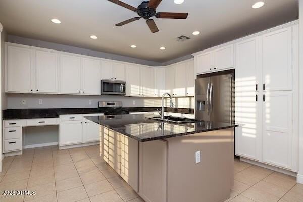 18469 W Sunnyslope Ln - Photo 7 of 22