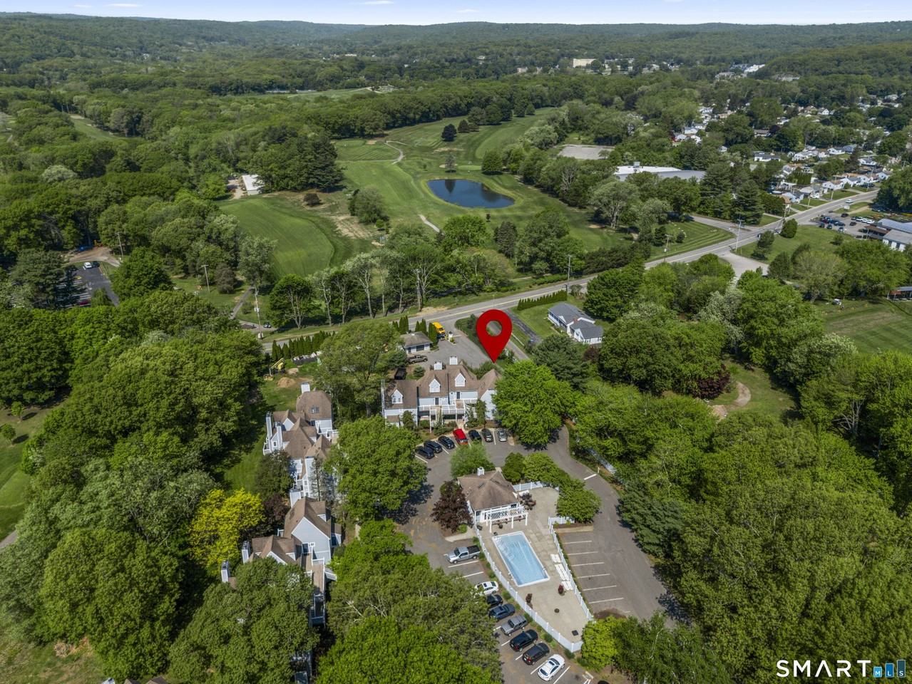 2124 Old Pond Ln #2124 - Photo 4 of 38