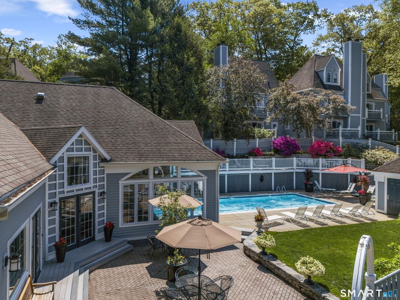 2124 Old Pond Ln #2124 - Photo 7 of 38