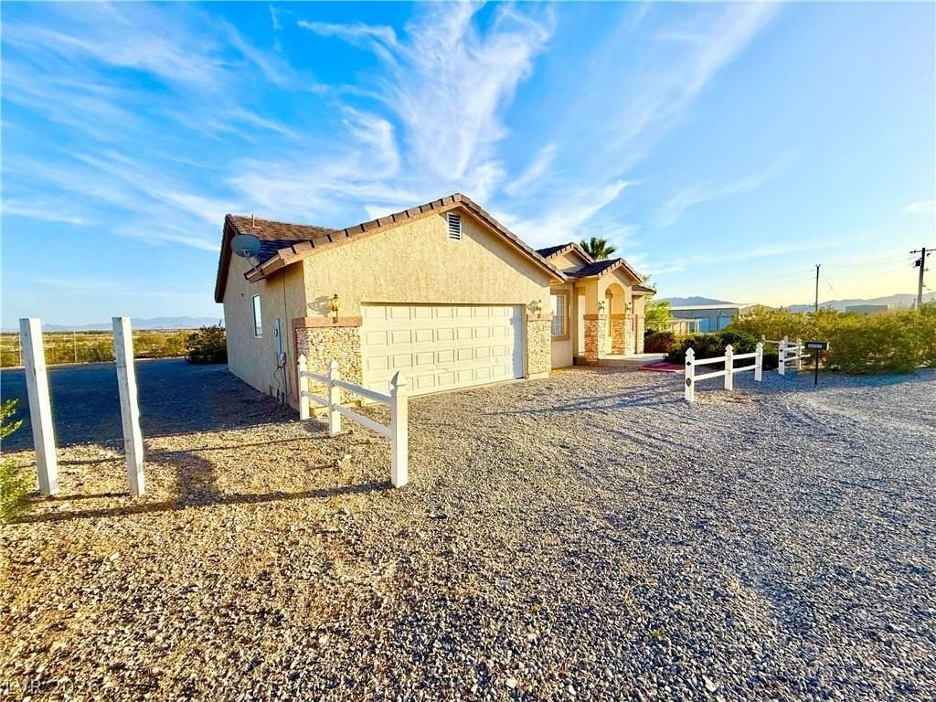 4467 E Dandelion St - Photo 2 of 21