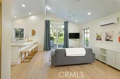 214 Sierra Madre Blvd - Photo 2 of 21