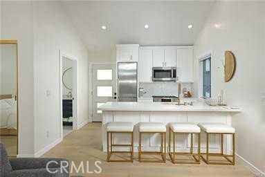 214 Sierra Madre Blvd - Photo 4 of 21