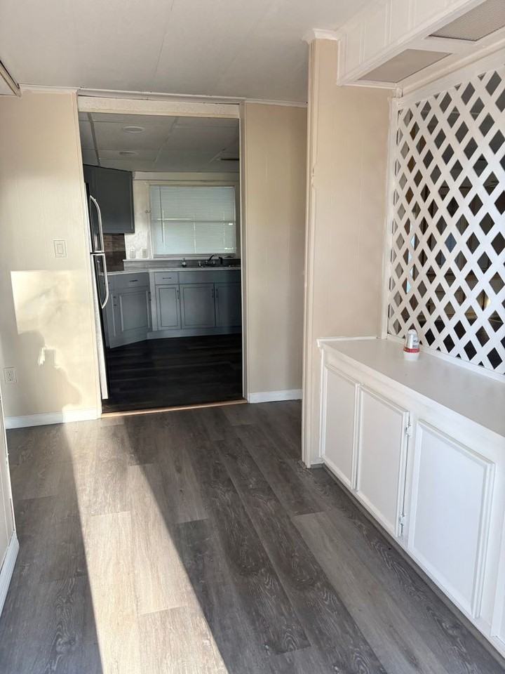 14490 Se 80th Ave - Photo 2 of 10