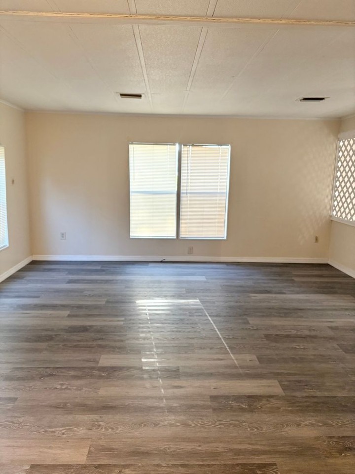 14490 Se 80th Ave - Photo 6 of 10