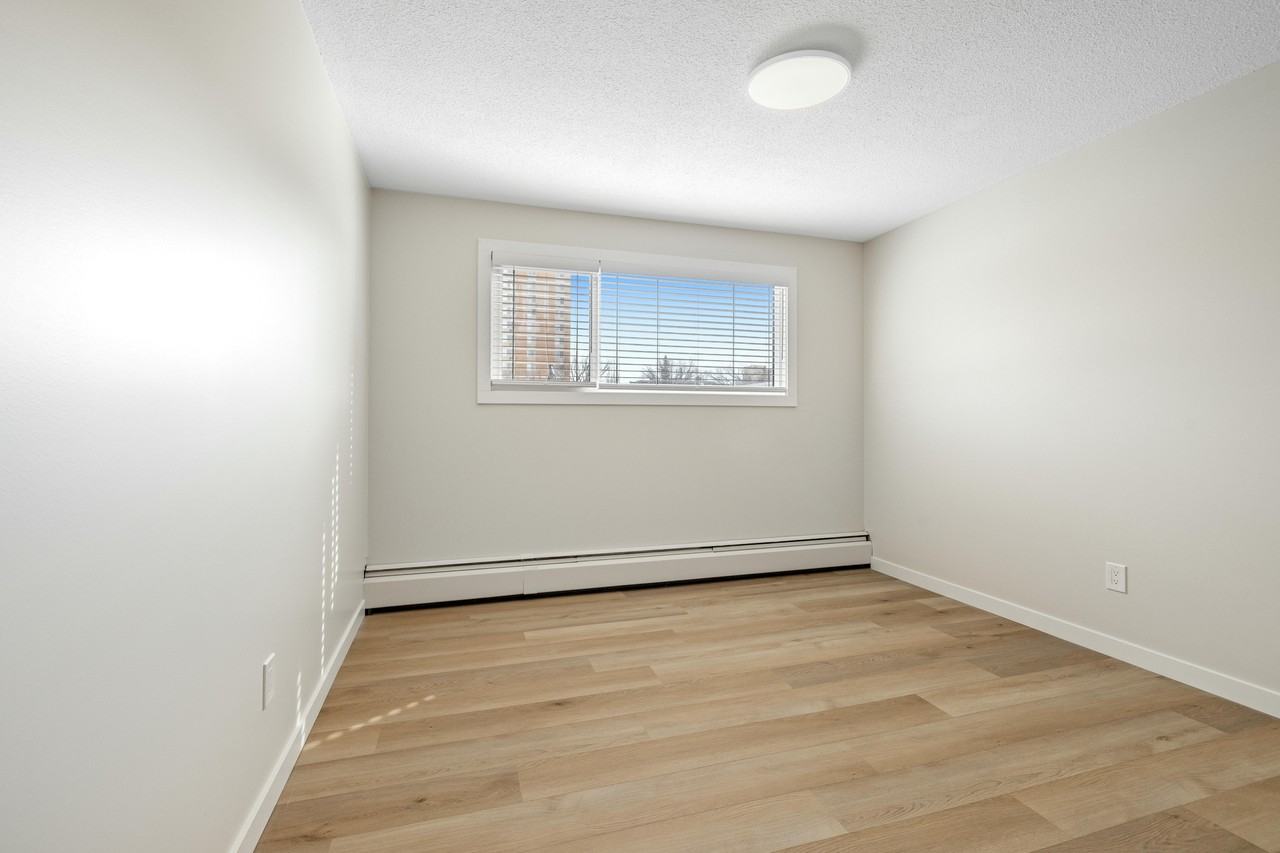 2151 Hamilton St #16 - Photo 6 of 11