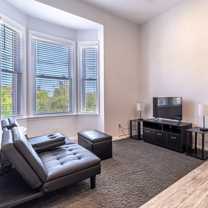 91 Palisade Ave - Photo 1 of 1