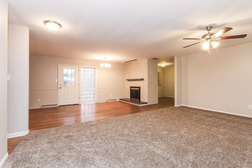 7605 Kimberly Dr - Photo 3 of 15