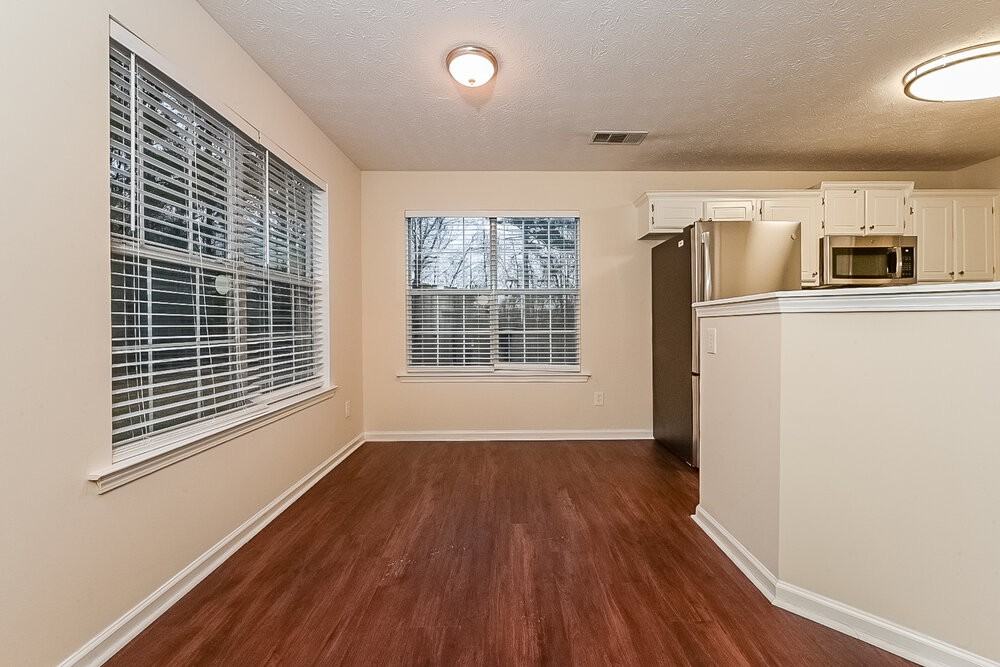 406 Summer Hill Cir - Photo 5 of 17