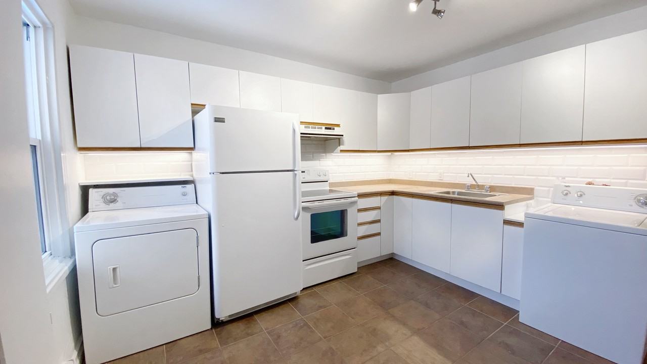 6783 Avenue Louis-Hébert #6783 - Photo 6 of 11