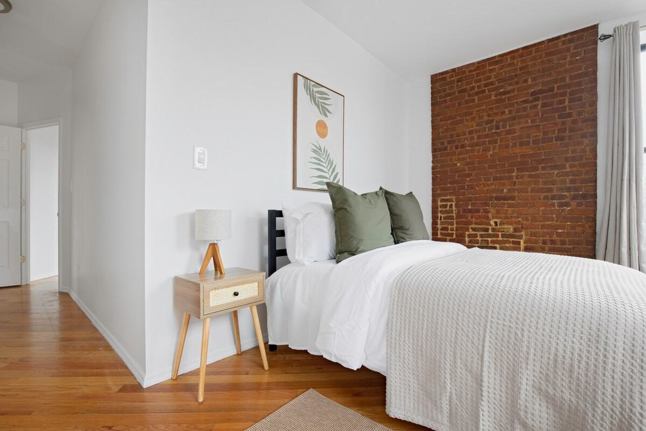 501 E 116th St #1514394P - Photo 5 of 14