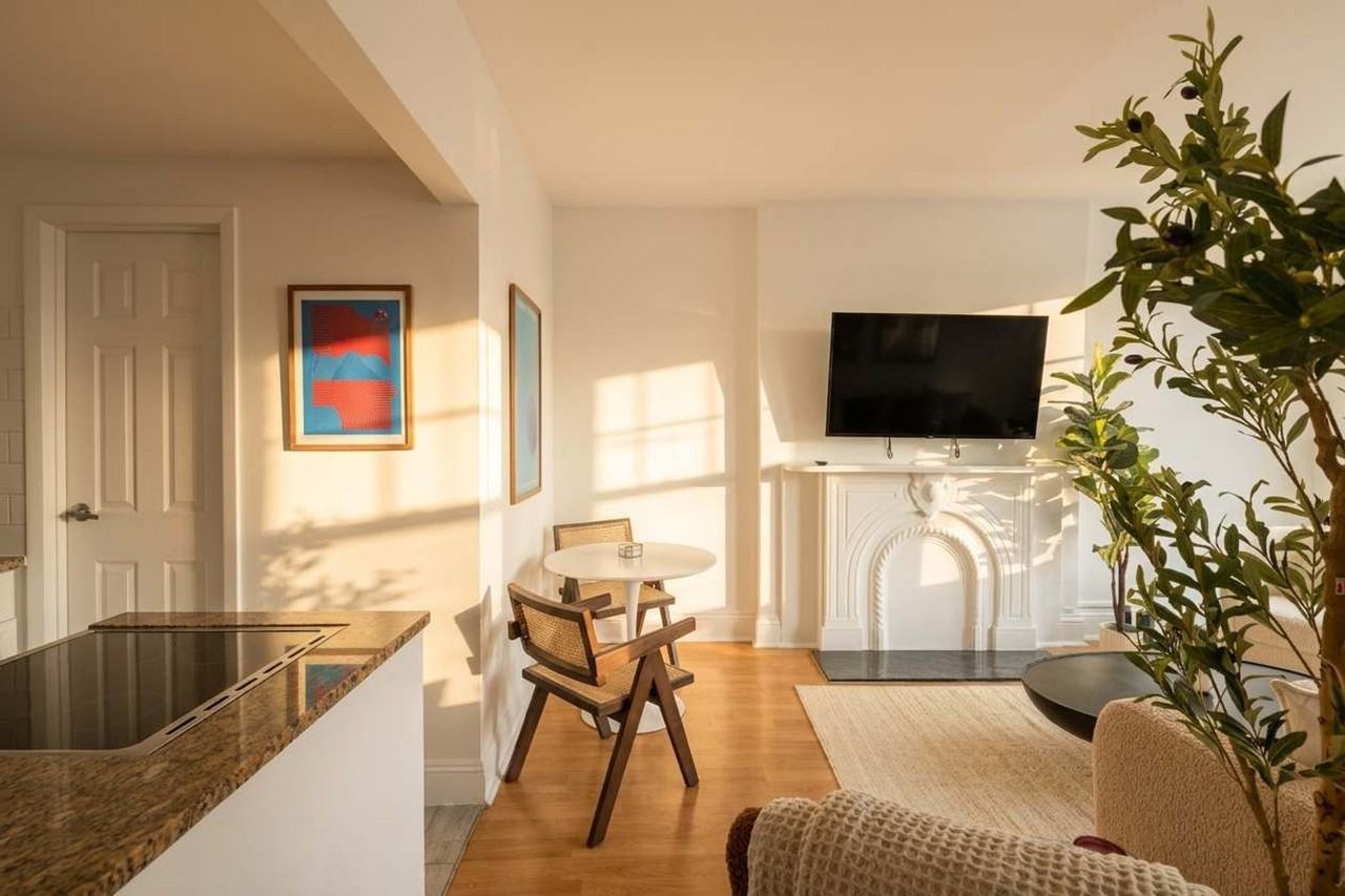 336 W 46th St #1541445P - Photo 5 of 11