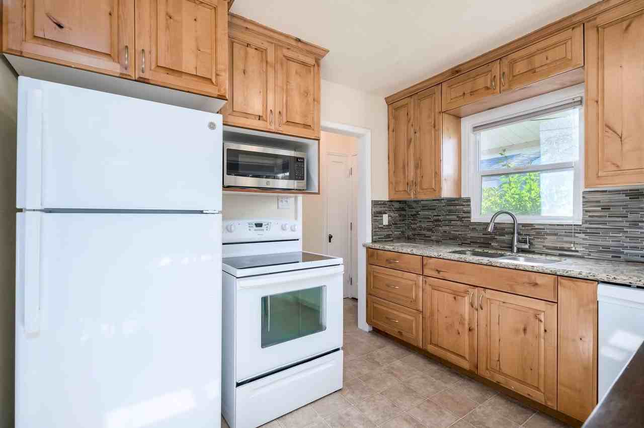 632 E Kensington Ave - Photo 3 of 20