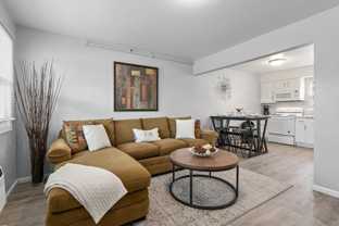 928 W Browning St - Photo 1 of 1