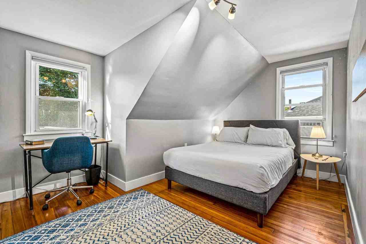 146 Vassall St #1328027P - Photo 4 of 27