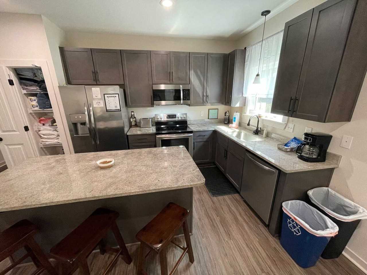 410 N C St #1367374P - Photo 5 of 39