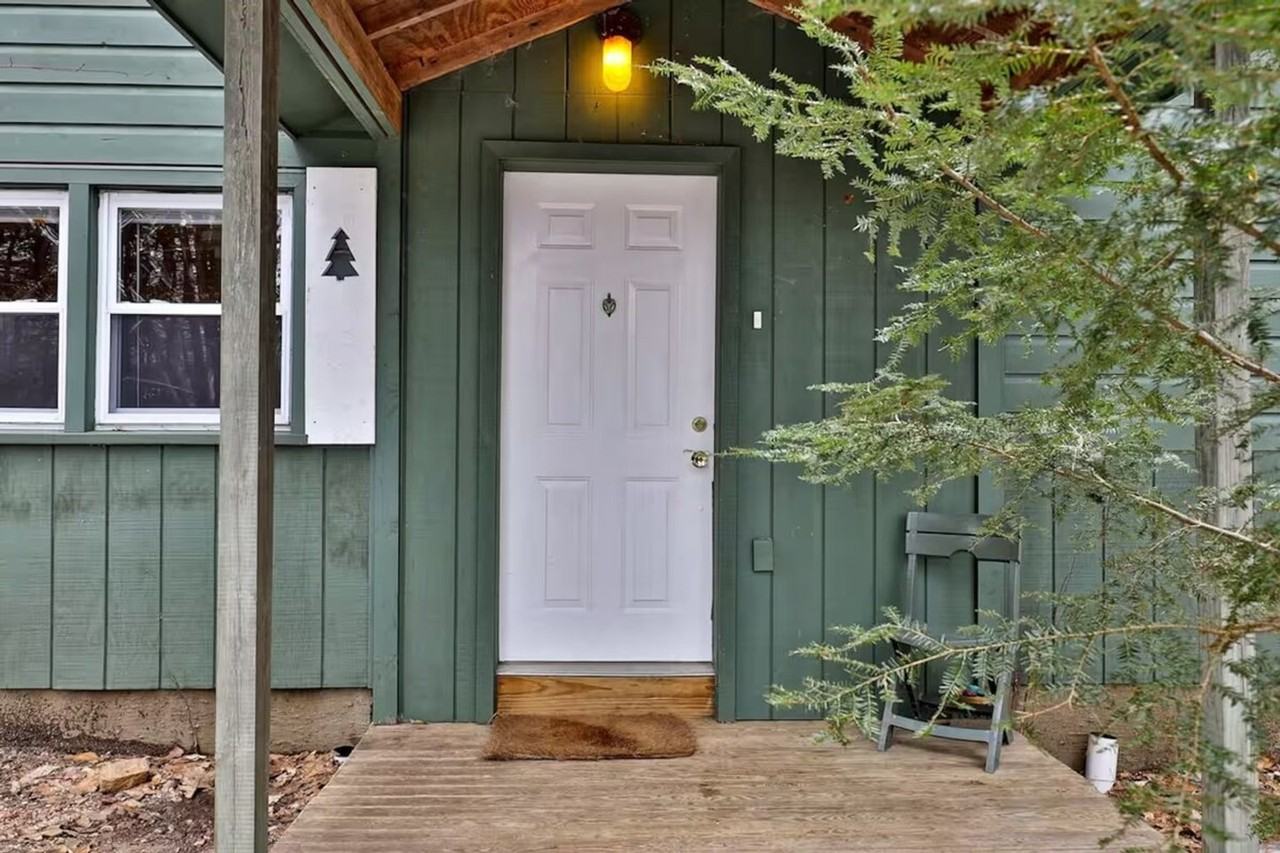 4155 Lake Shore Dr #1376008P - Photo 7 of 29