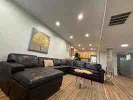 featured image of 4834 S Michigan Ave