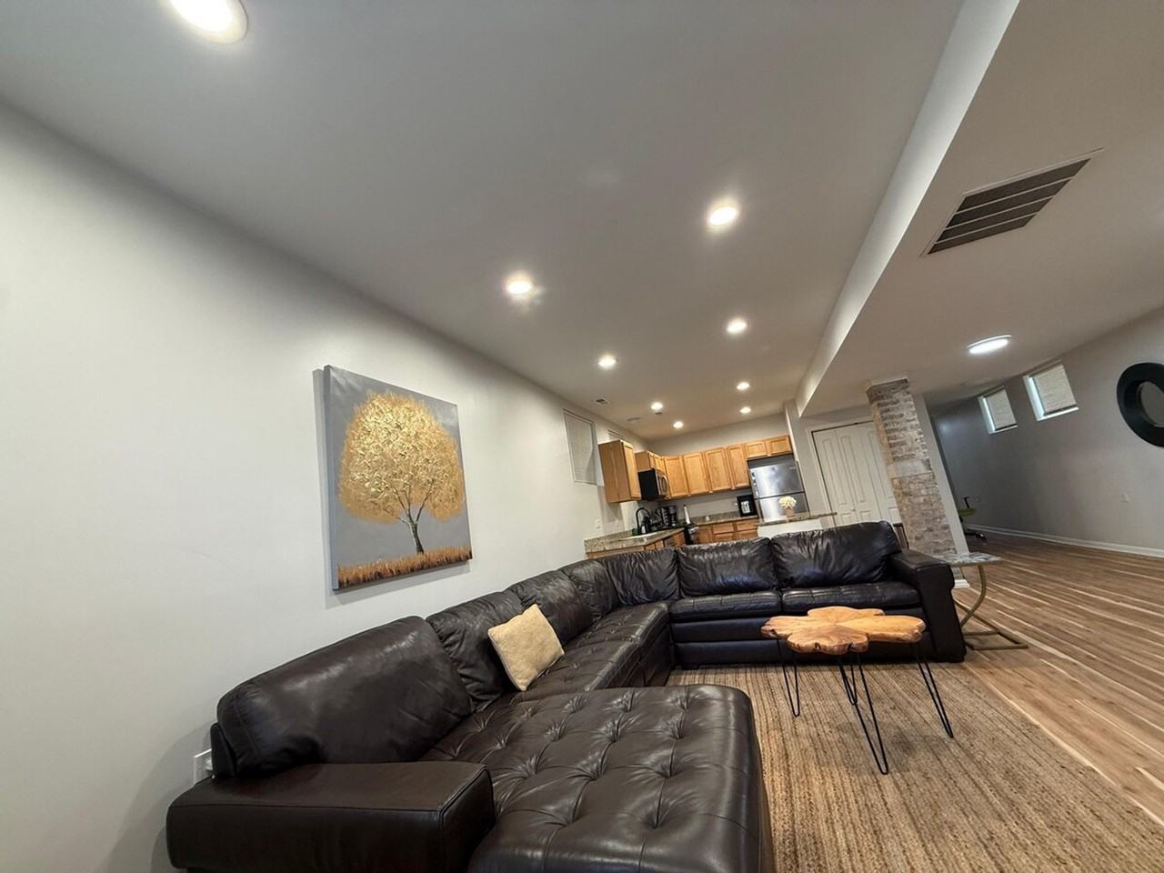 4805 S Wabash Ave #1424327P - Photo 4 of 32