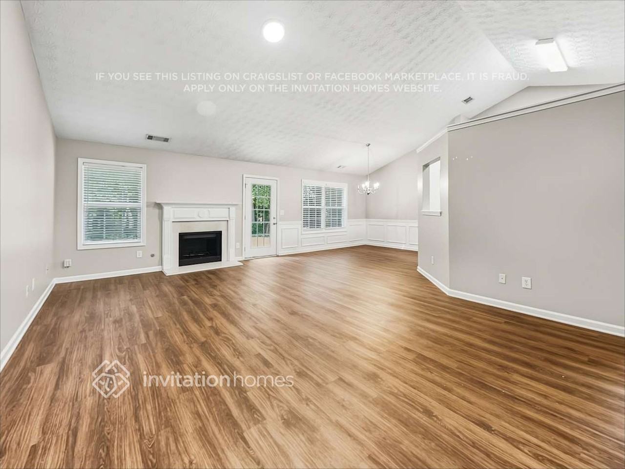 1828 Danestone Cir - Photo 3 of 19