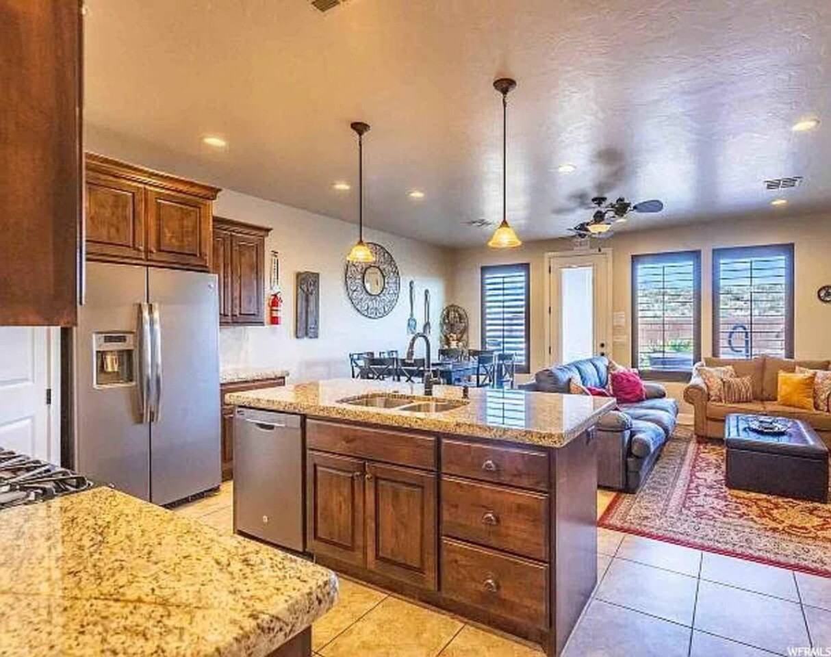 4241 E Razor Ridge Dr #1516251P - Photo 4 of 10