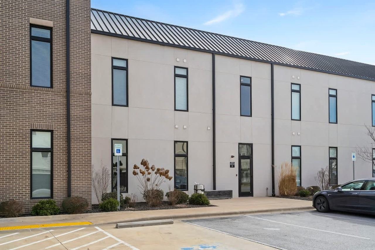 3938 S Grand Ave #1520949P - Photo 7 of 30
