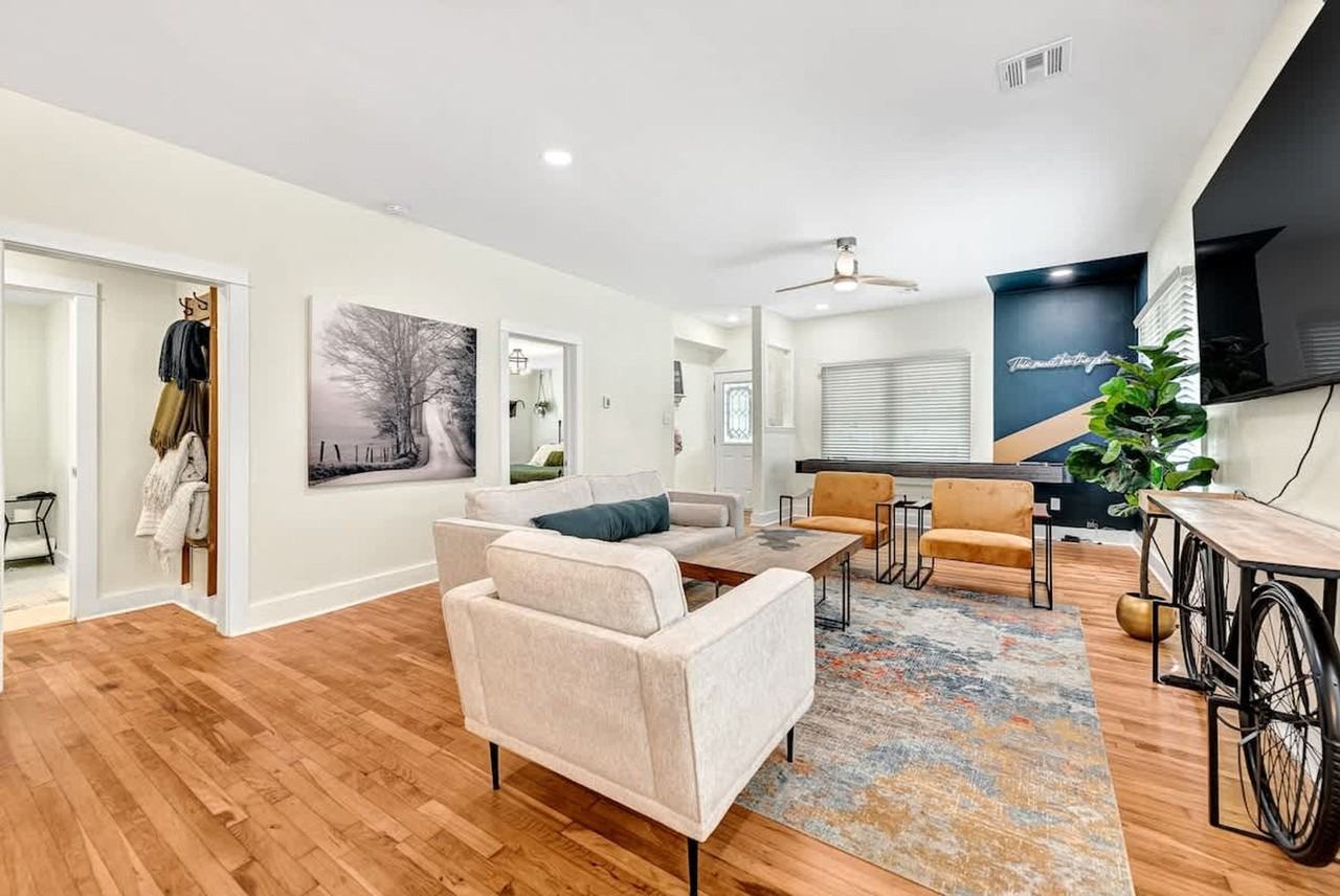 426 S Washington St #1520937P - Photo 2 of 50