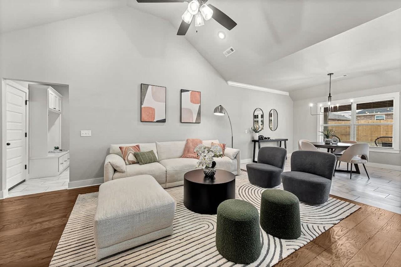951 Sugar Pine St #1520938P - Photo 4 of 23