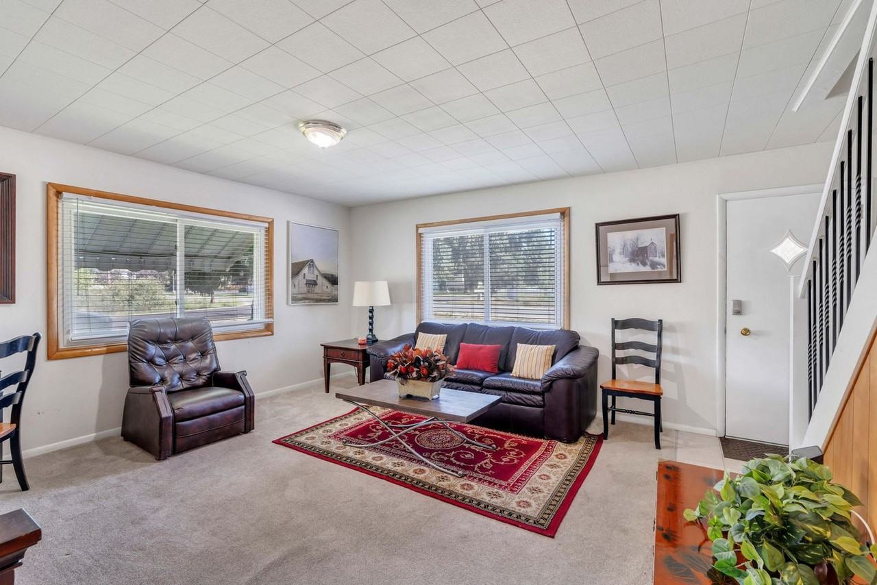 223 N 200 W #1513967P - Photo 5 of 50