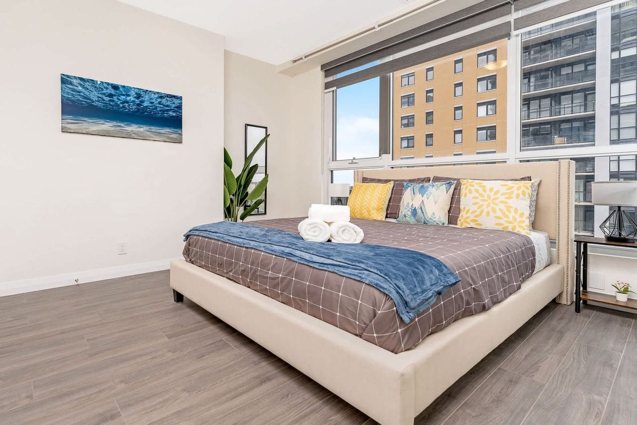 108 Garment St #1523775P - Photo 5 of 15