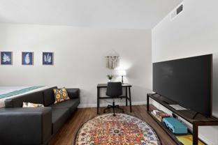 1001 Marshall Ave - Photo 1 of 1