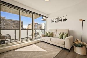 featured image of 327 9a St Nw
