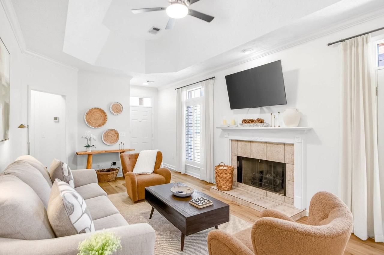 2229 Halcyon Downs Loop #1525028P - Photo 4 of 38