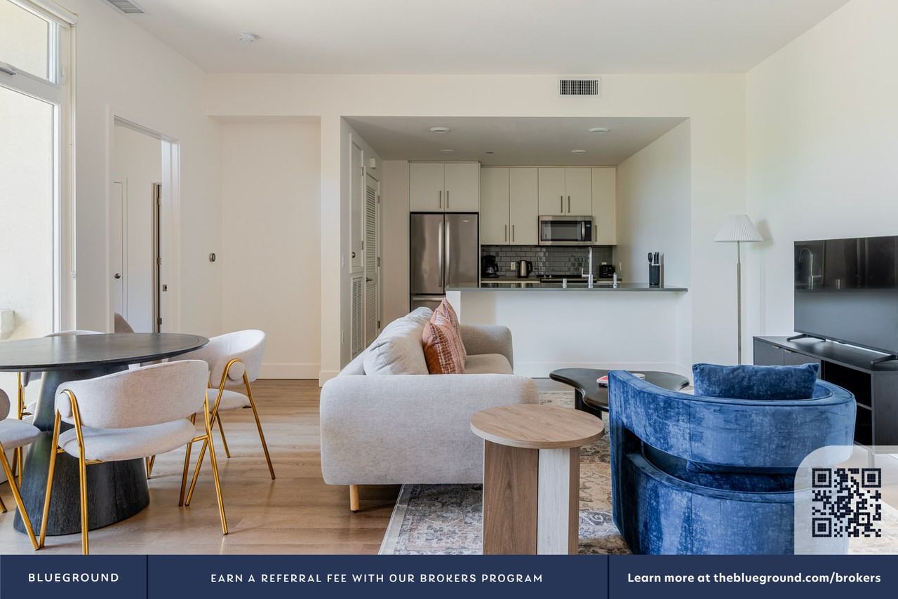 331 El Camino Real #2148 - Photo 5 of 35