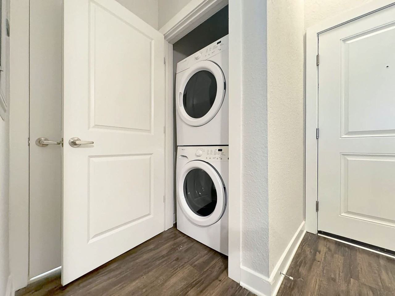 2615 N Grady Ave #1534492P - Photo 3 of 9