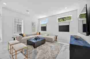 2912 El Fenice Ln - Photo 1 of 1