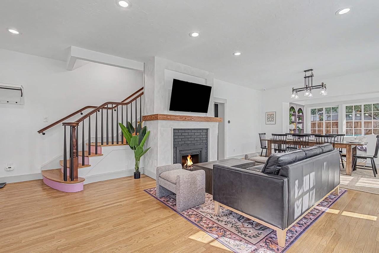 1601 Dearborn St #1509799P - Photo 3 of 50