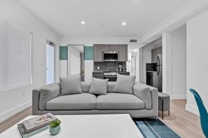 featured image of 1555 Bay Rd