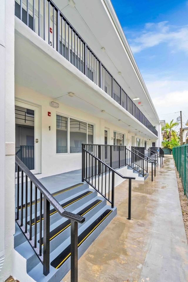 1555 Bay Rd #1540522P - Photo 2 of 17