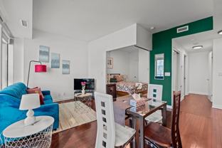 25 Lower Simcoe St - Photo 1 of 1