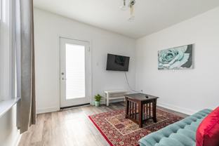 8 Manning Ave - Photo 1 of 1