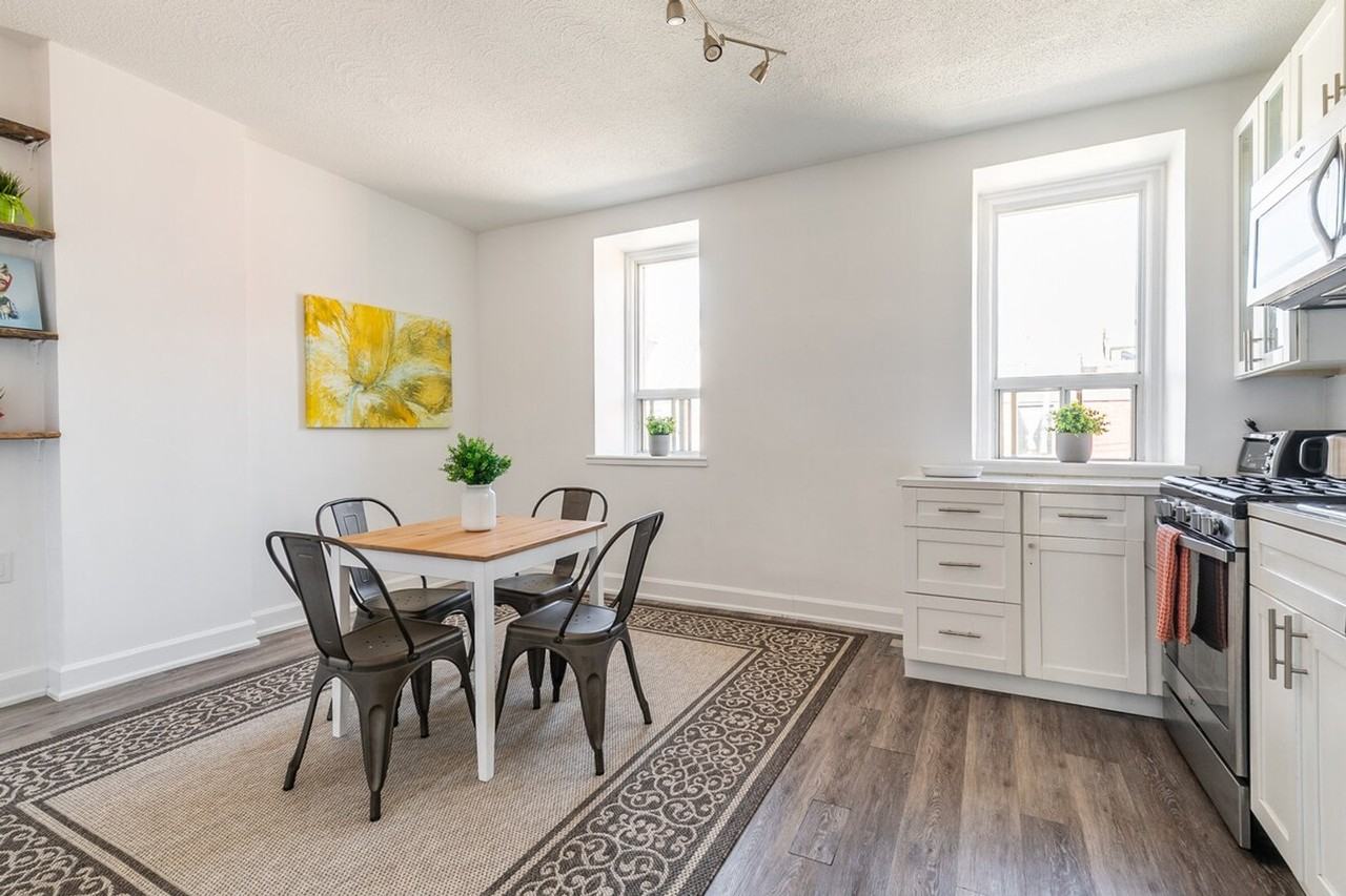 8 Manning Ave #1541013P - Photo 7 of 11