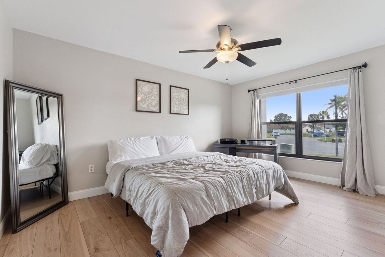 2662 Shadybranch Dr #1541216P - Photo 3 of 36