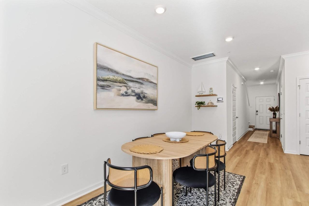 4246 Lost Bay Dr #1541221P - Photo 6 of 16