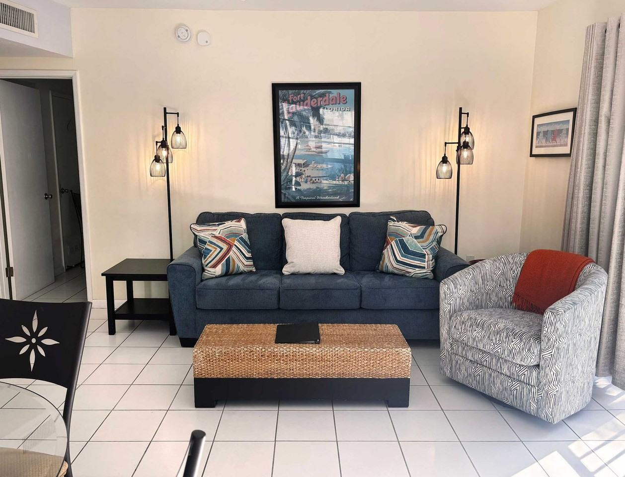 2908 Bayshore Dr #1541800P - Photo 5 of 45