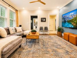 featured image of 420 7th St Ne