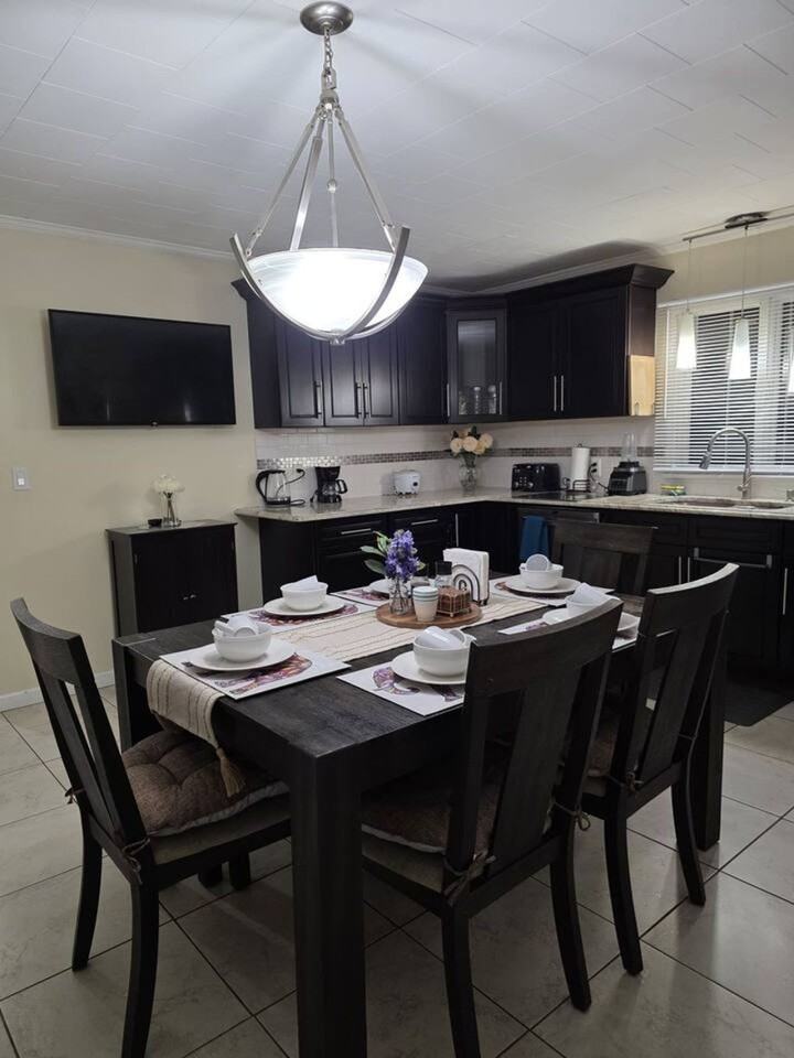 108 Linden Ave #1541031P - Photo 3 of 13