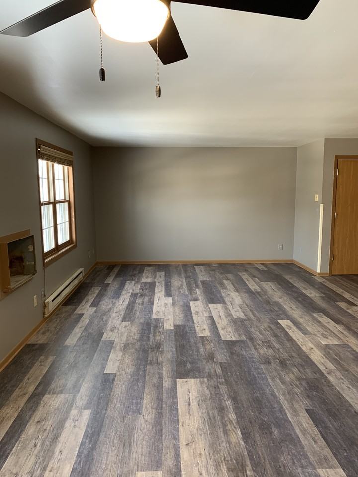 934 930, 932,Iowa Ave, #4 - Photo 2 of 6