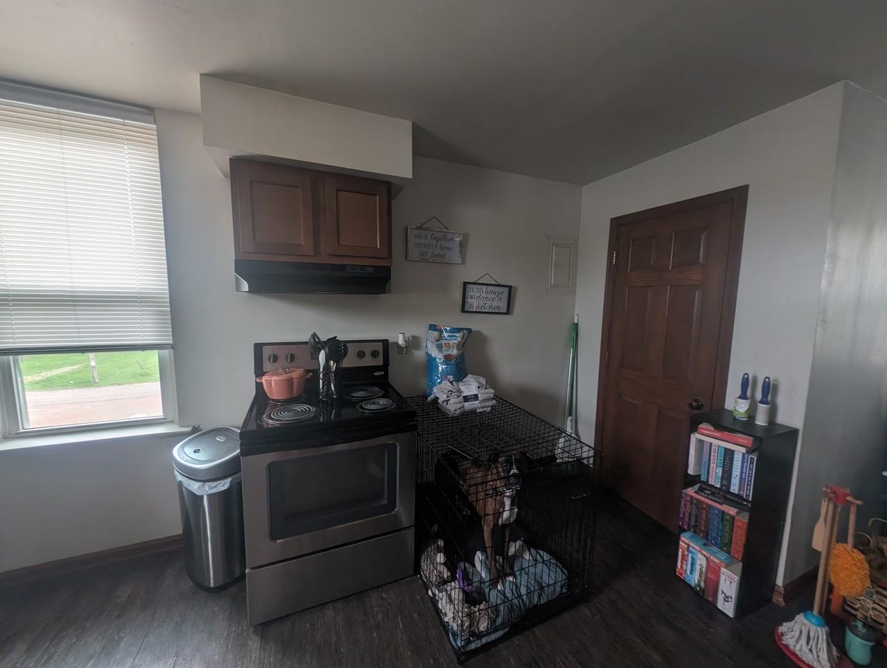 118 N Main St #4TOPR - Photo 4 of 9