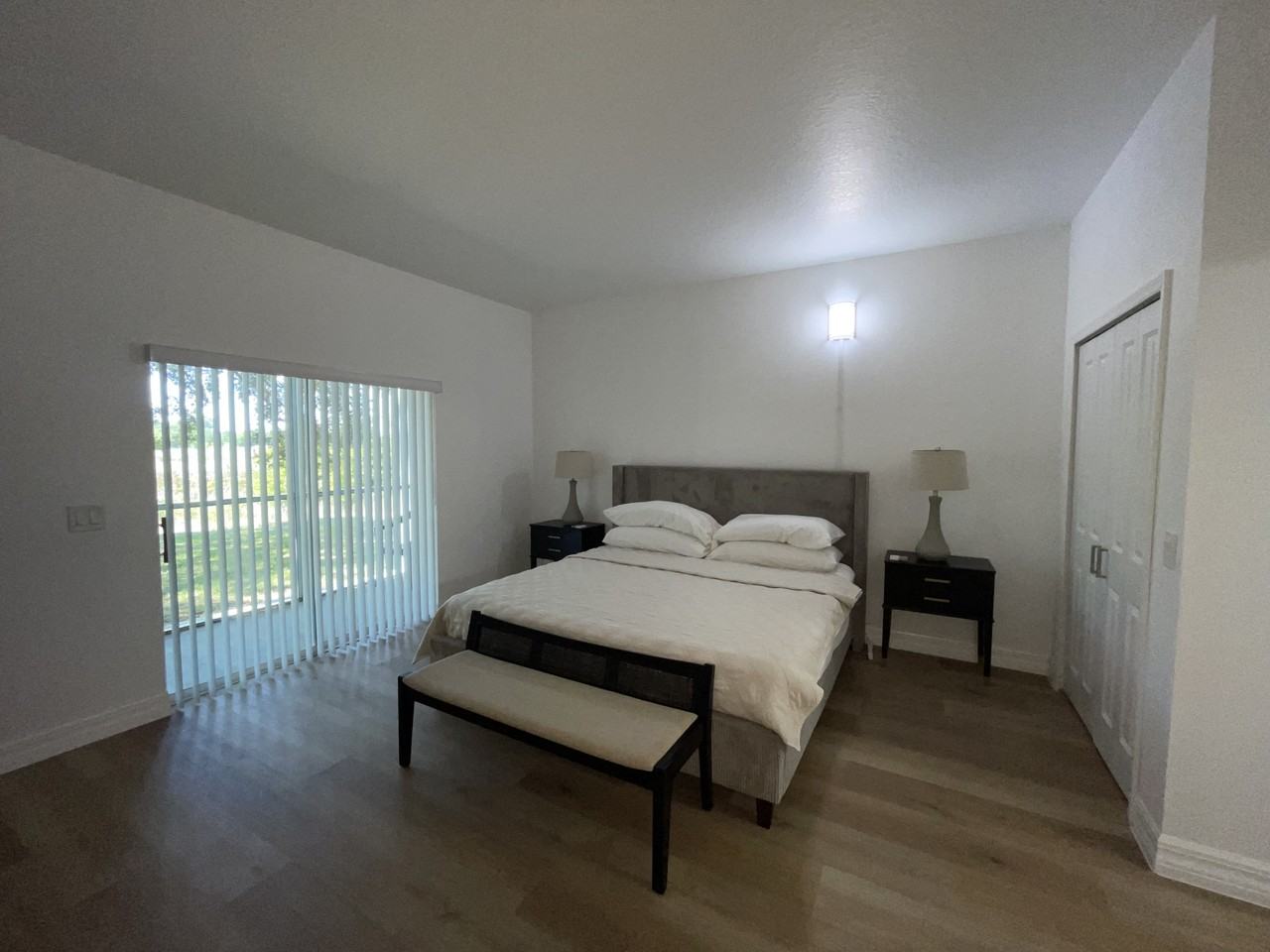 3111 Sun Lake Ct #A - Photo 4 of 30
