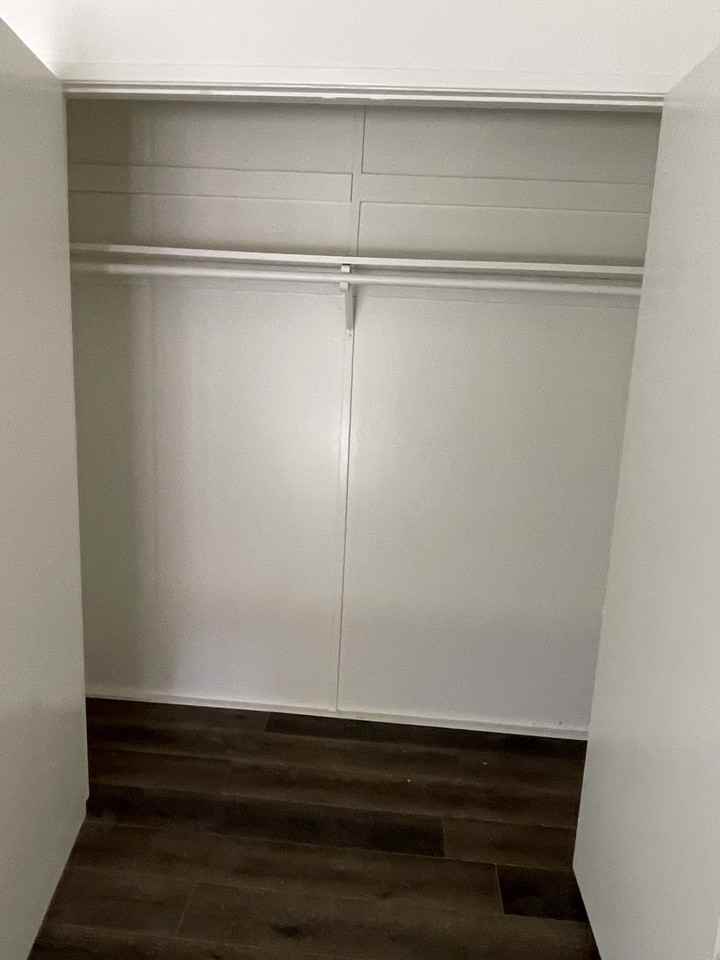 1315 Cardinal St - Photo 3 of 27